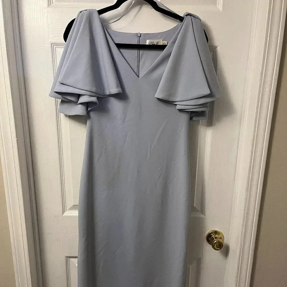 Women’s Eliza J Dress Size 8